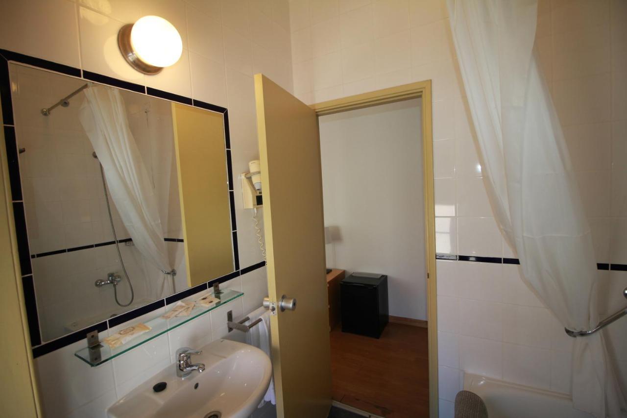 Hôtel Milanesa à Lisboa Extérieur photo