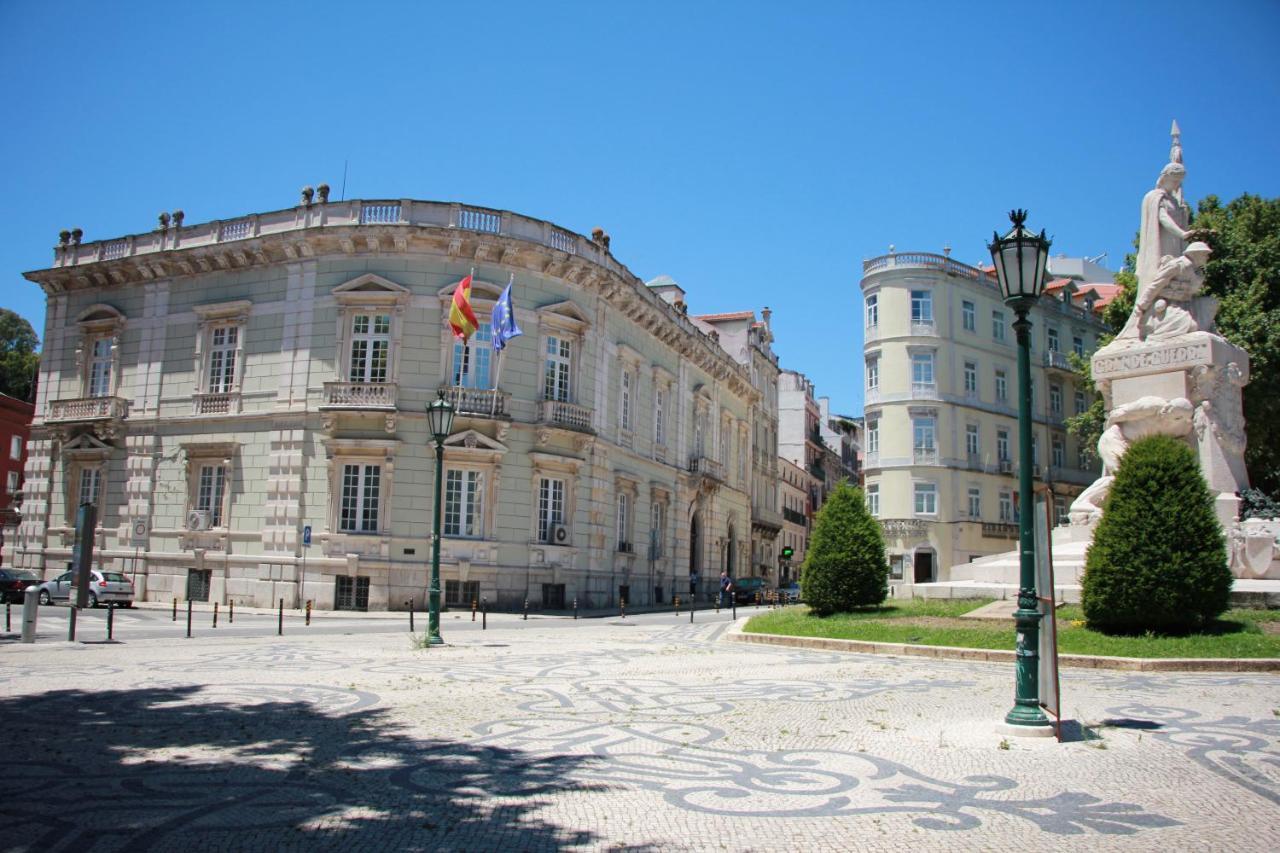 Hôtel Milanesa à Lisboa Extérieur photo