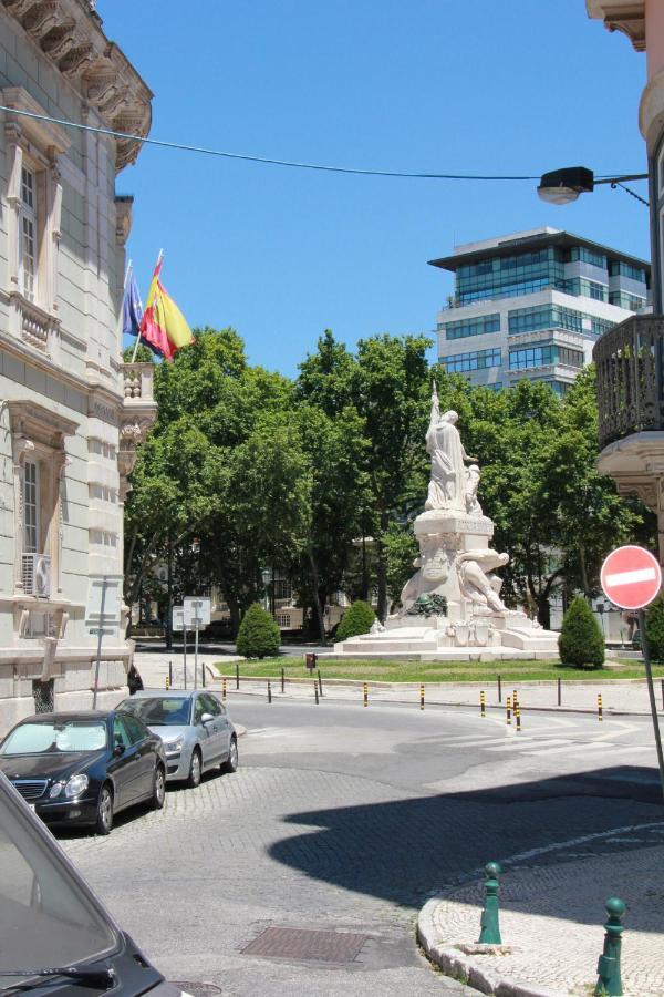 Hôtel Milanesa à Lisboa Extérieur photo