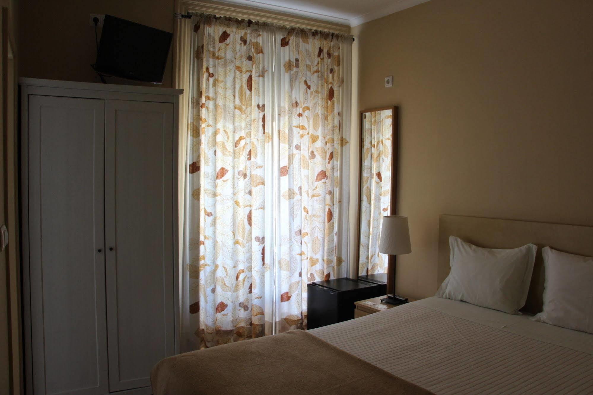 Hôtel Milanesa à Lisboa Extérieur photo