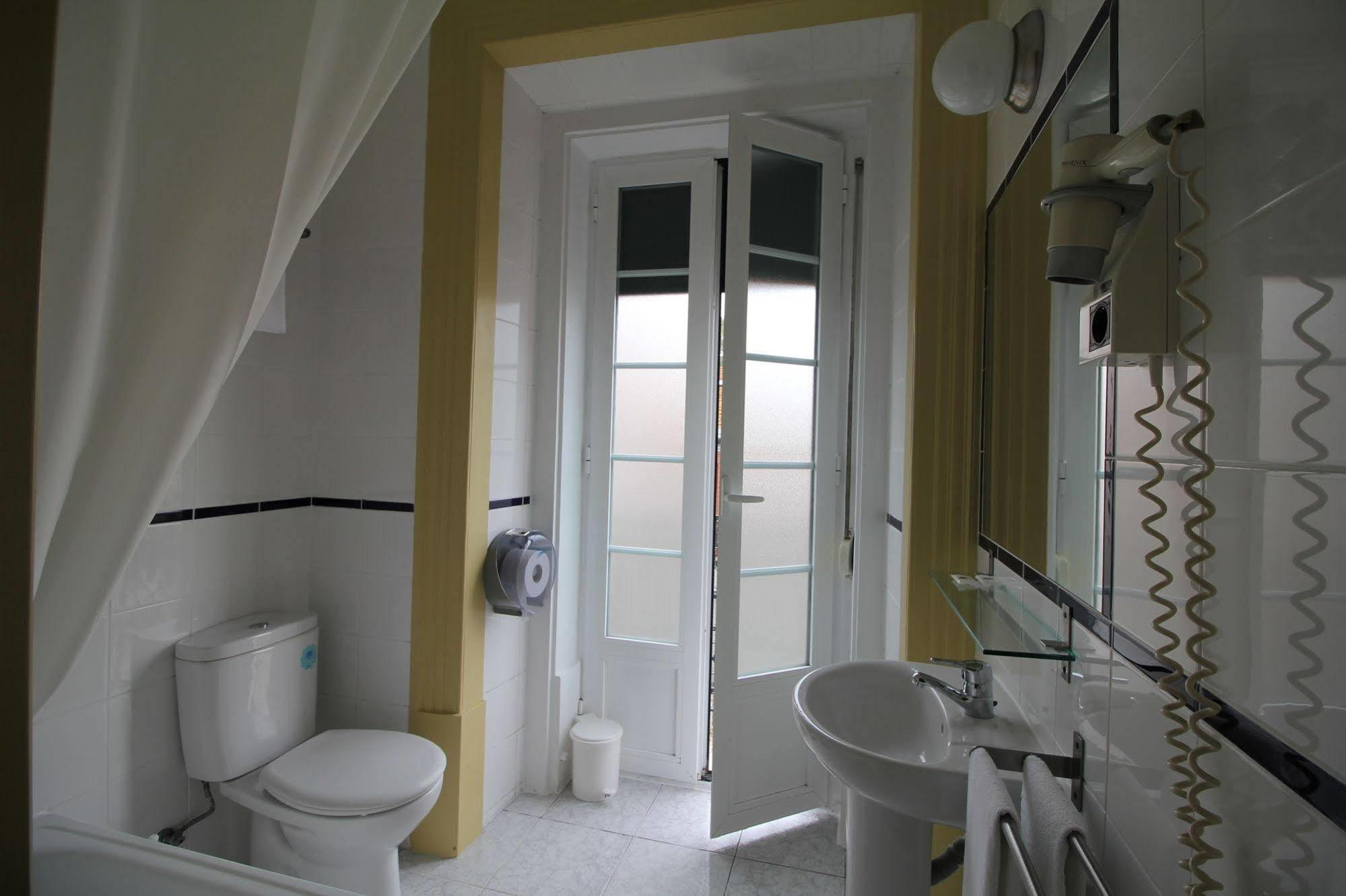 Hôtel Milanesa à Lisboa Extérieur photo