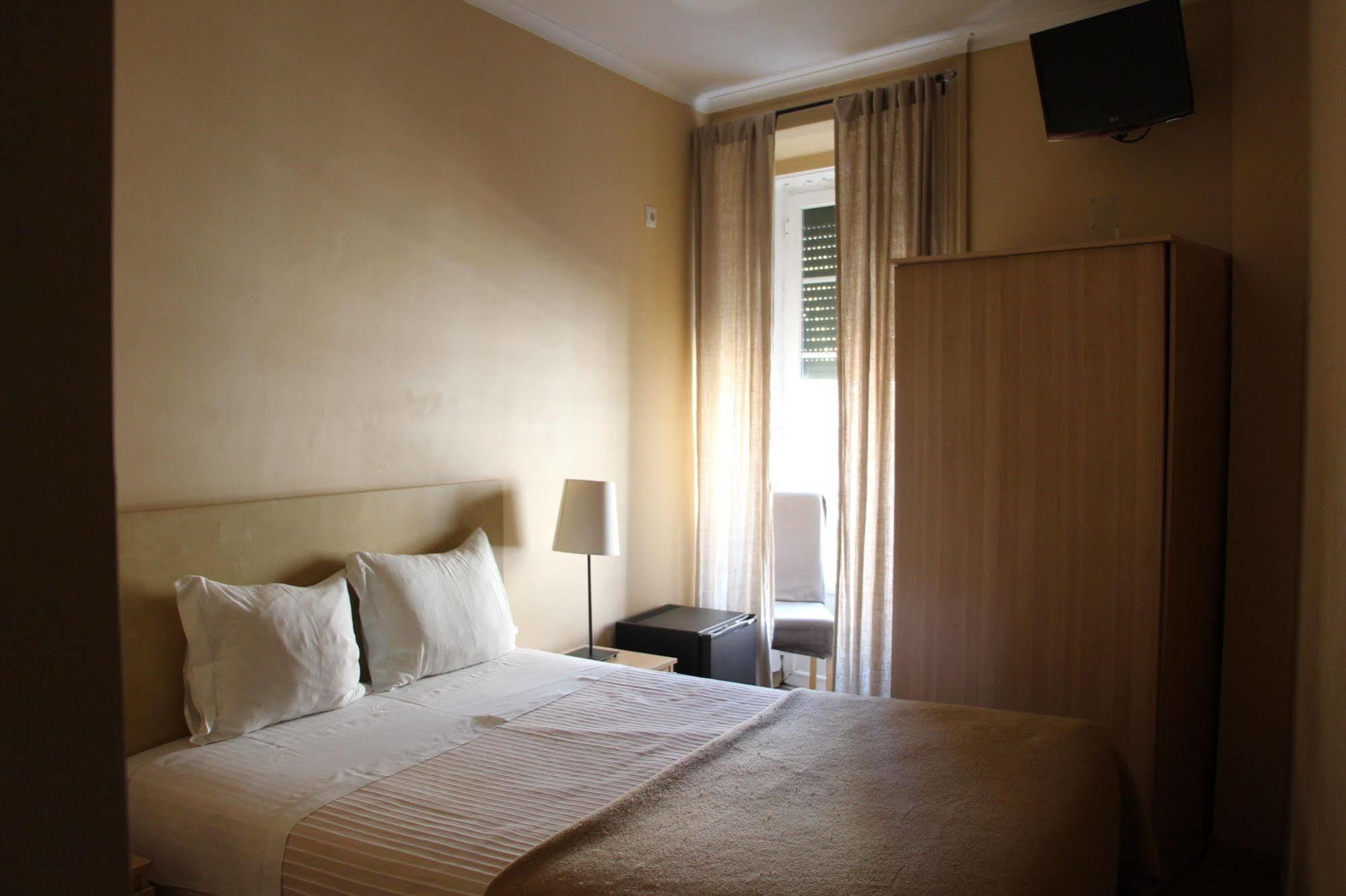 Hôtel Milanesa à Lisboa Extérieur photo