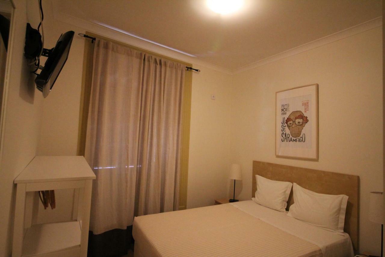 Hôtel Milanesa à Lisboa Extérieur photo